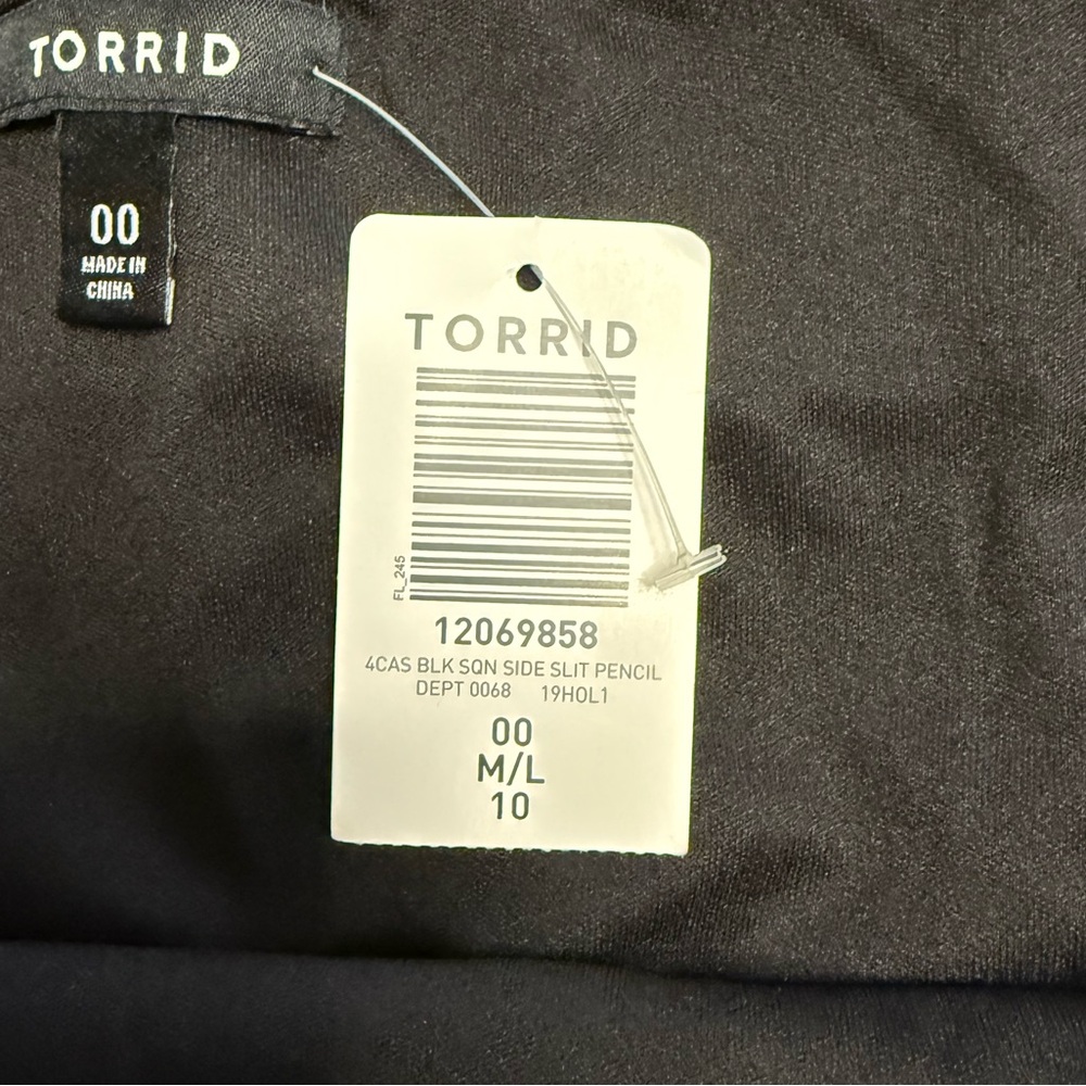 Torrid Black Sequin Pencil Skirt - Picture 10 of 10